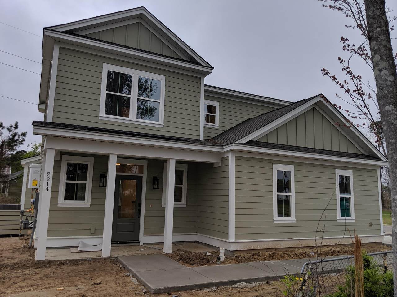 2214 Saint Johns Woods Parkway - Photo 1