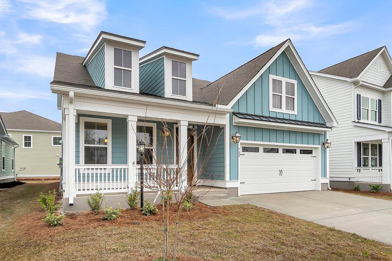 702 Maynard Lane - Photo 1