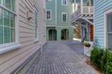 201 Spooner Lane - Photo 3