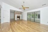 128 Wainwright - Photo 2