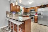 200 Challis Court - Photo 8
