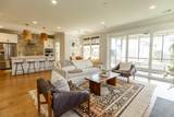 2031 Geranium Lane - Photo 24