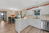 115 Pipestone Drive - Photo 11