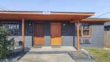 1820 Iris Street - Photo 2
