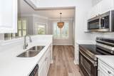 1712 Chatelain Way - Photo 13