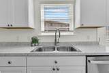 415 Parkdale Drive - Photo 11