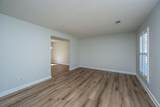 102 Challis Court - Photo 7