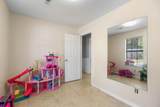 317 Dorchester Manor Boulevard - Photo 10
