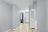 317 Dorchester Manor Boulevard - Photo 4