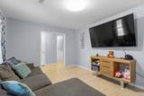 317 Dorchester Manor Boulevard - Photo 6