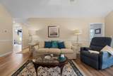 9091 Delancey Circle - Photo 12