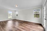 1096 Rosemead Road - Photo 7