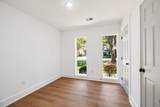 1014 Royalist Road - Photo 32