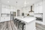 2425 Giles Lane - Photo 14