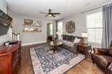 1045 Ashley Garden Boulevard - Photo 15
