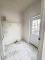 165 Camelot Place - Photo 14