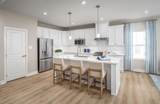 1027 Thinleaf Avenue - Photo 2