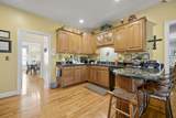 2476 Vaucluse Road - Photo 14