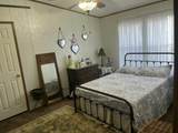 2637 Sidneys Road - Photo 36