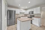 8039 Shadow Oak Drive - Photo 13
