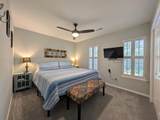 1920 Oak Tree Lane - Photo 31