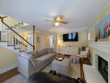 1920 Oak Tree Lane - Photo 9