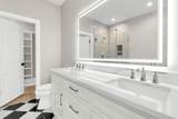 1135 Thrower Street - Photo 17