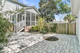 1135 Thrower Street - Photo 30