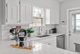 5252 Braddock Avenue - Photo 14