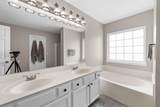 109 Hollytree Circle - Photo 11