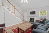940 Estates Boulevard - Photo 11
