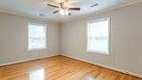 692 York Street - Photo 15