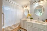 301 Richardson Avenue Avenue - Photo 35