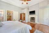 301 Richardson Avenue Avenue - Photo 38