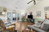 2422 Hansard Drive - Photo 6