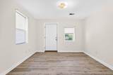 1045 Seaside Lane - Photo 3