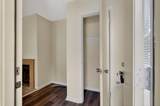 350 Dorchester Manor Boulevard - Photo 4