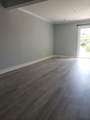 324 Lakeside Drive - Photo 5