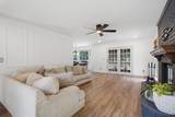 228 Knightsbridge Drive - Photo 3