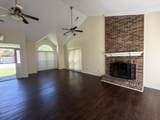 160 Wainwright - Photo 4
