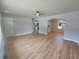 2446 Cherokee Hall Lane - Photo 3