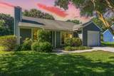 995 Oakcrest Drive - Photo 4