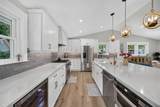 1055 Royalist Road - Photo 13