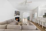 1572 Wellesley Circle - Photo 7