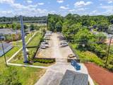 1921 Chatelain Way - Photo 40