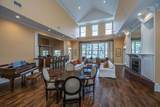 2128 Chatelain Way - Photo 36