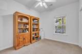 305 Pickering Lane - Photo 19
