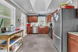 934 Yorktown Drive - Photo 16