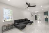 31 Woodleaf Court - Photo 6