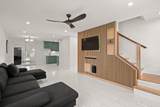 31 Woodleaf Court - Photo 7